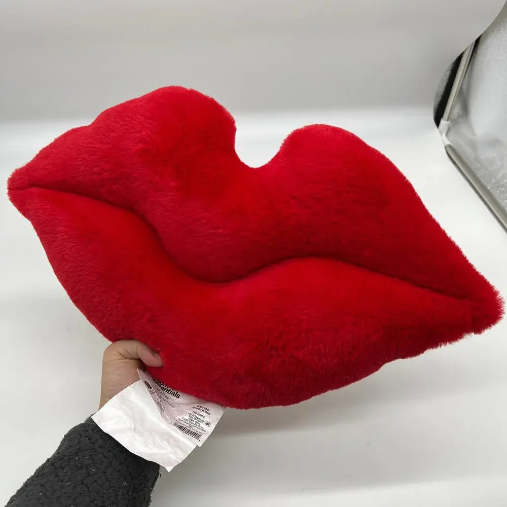 Room Essentials Lip Throw Pillow Decorative Soft Cute Cushion Red